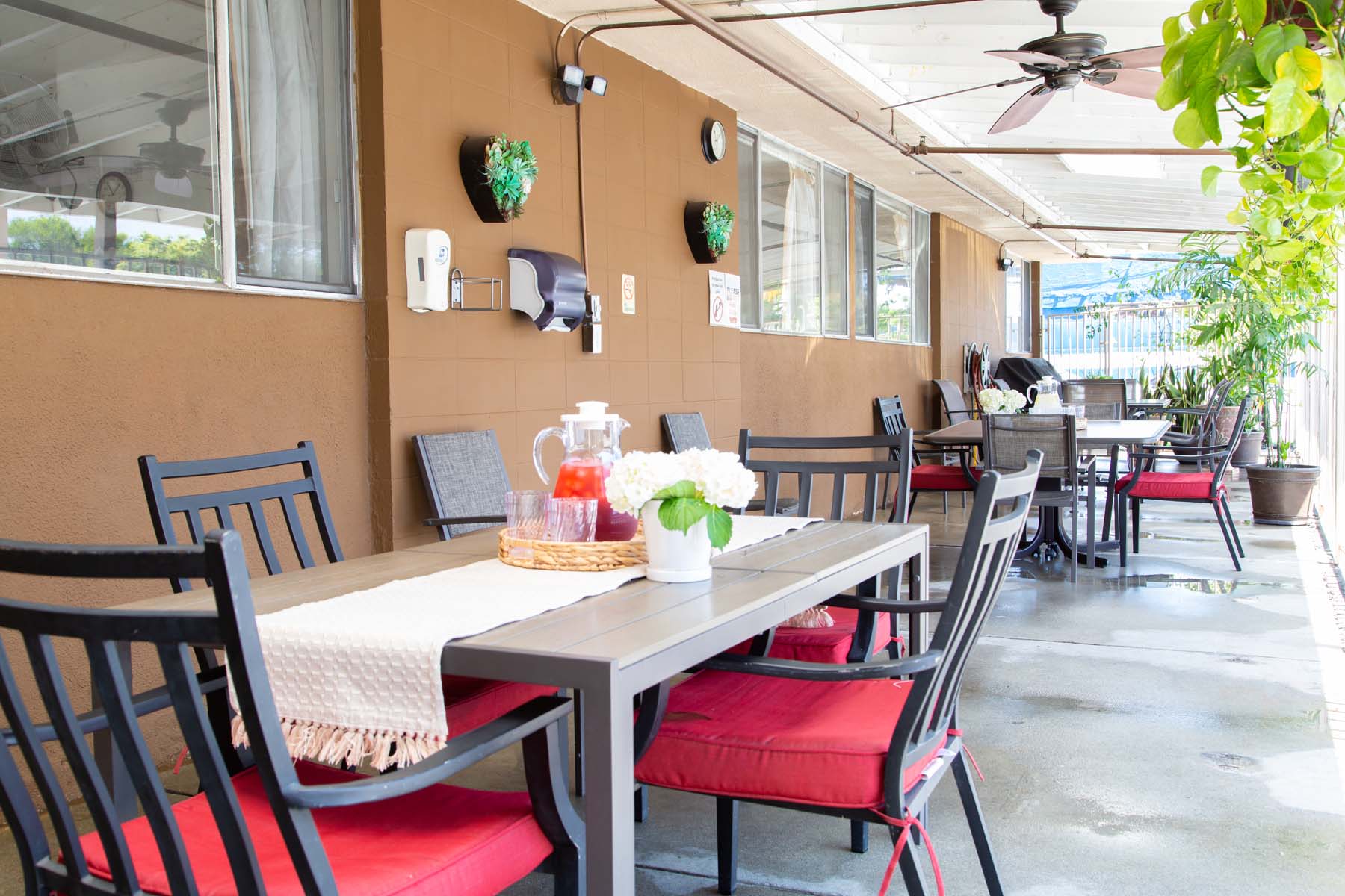 Beachside Post Acute therapy patio